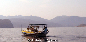 Fishing trip. Aegean Sea ,Turkey by Andres L-M_larraz 
